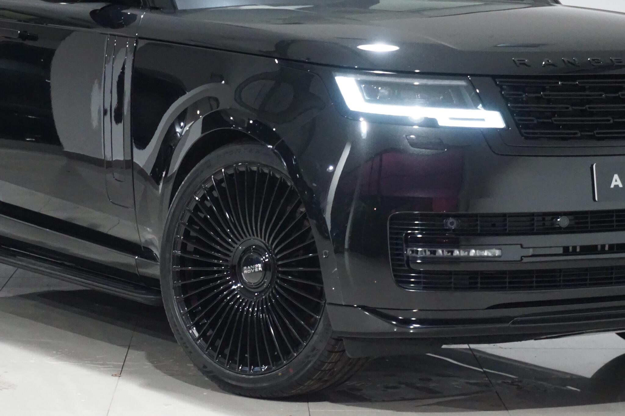 Land Rover Range Rover 3.0 D300 MHEV Autobiography SUV 5dr Diesel Auto 4WD Euro 6 (s/s) (300 ps)